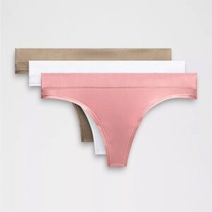 NWT Lululemon UnderEase Mid-Rise Thong Underwear 3 Pack - Size Small